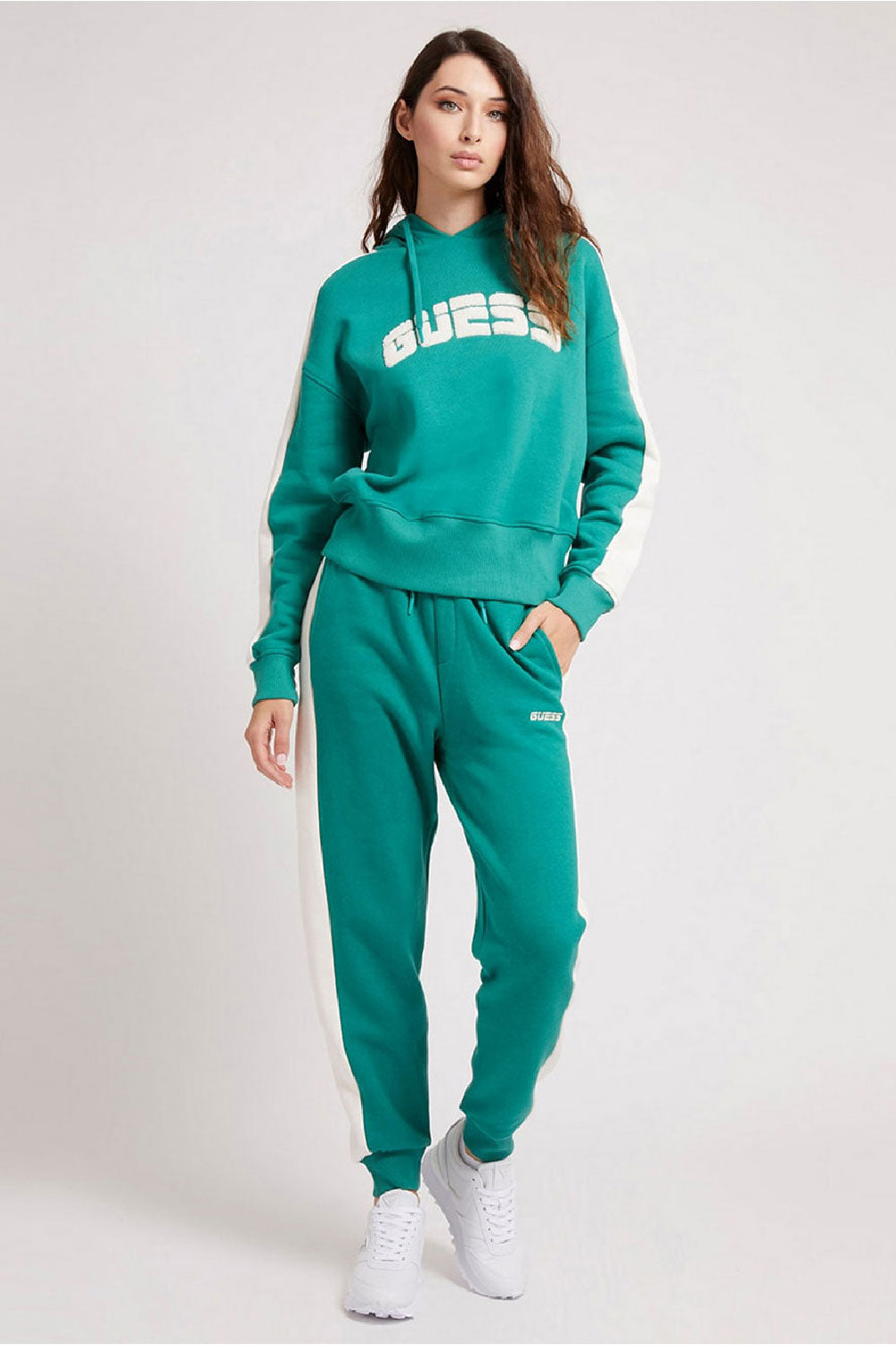 ANNETTA SWEATSHIRT AND PANTS SET