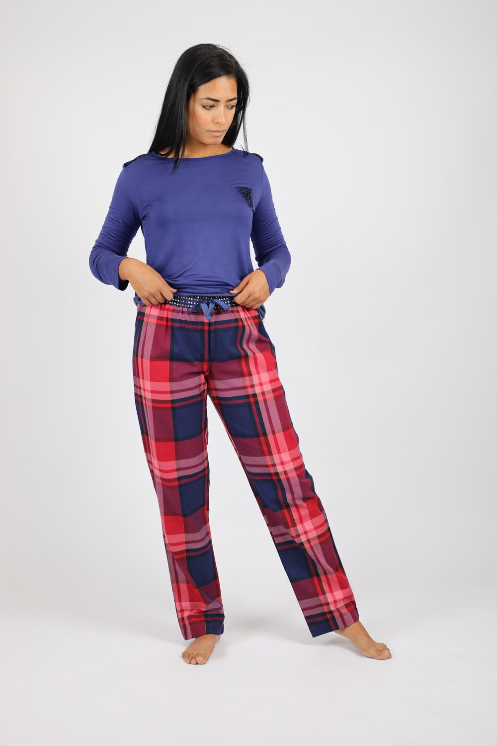 Chic Viscose & Flannel Pajama Set with Sequin Accents