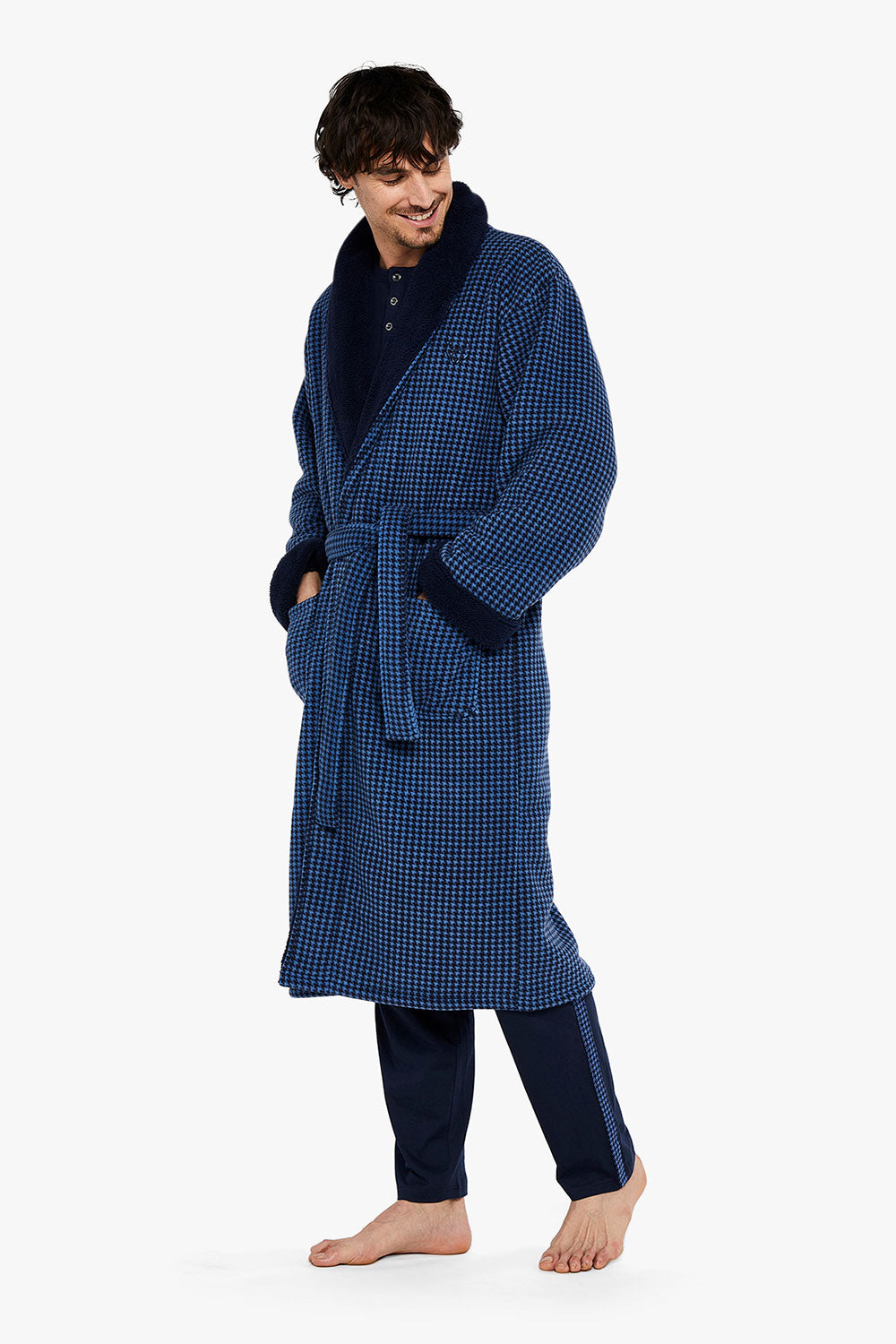 Houndstooth Fleece Dressing Gown