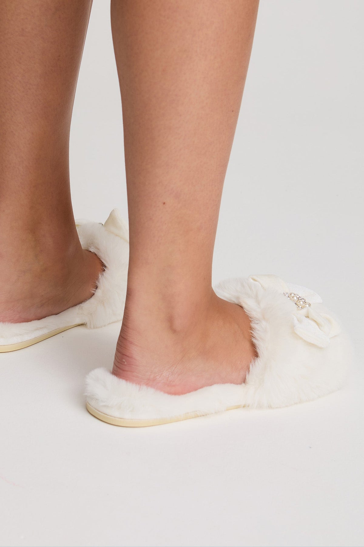 Anya Pearl Bow Faux Fur Slider Slippers White