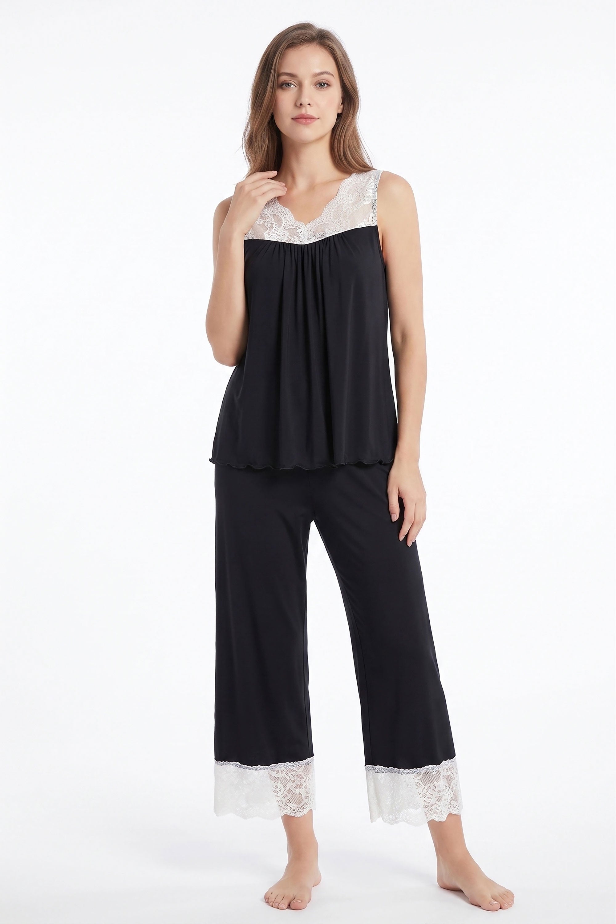 Relaxed Fit Pajama Set With Lace Details